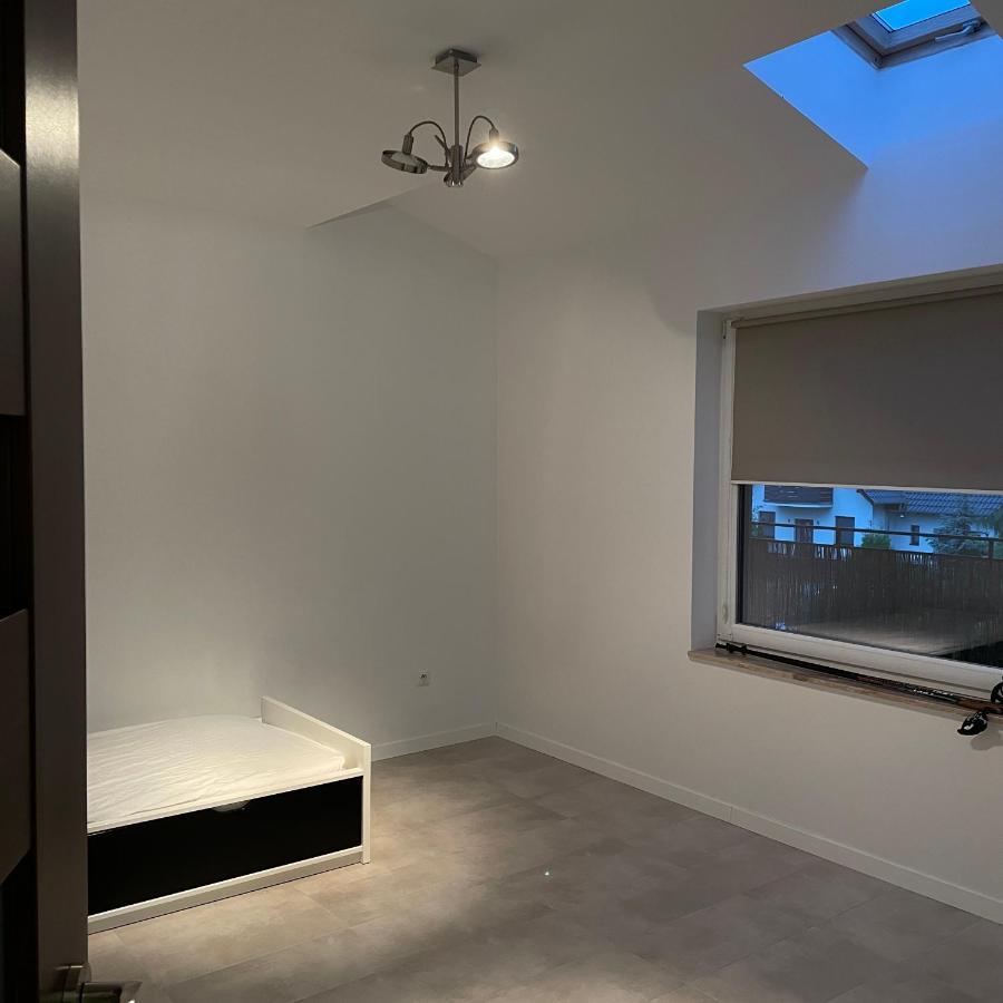 Przestronny Apartament Żagań Esterno foto